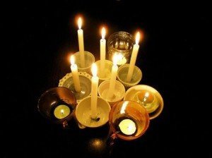 Candles-By-Chidorian-Flickr-450X337